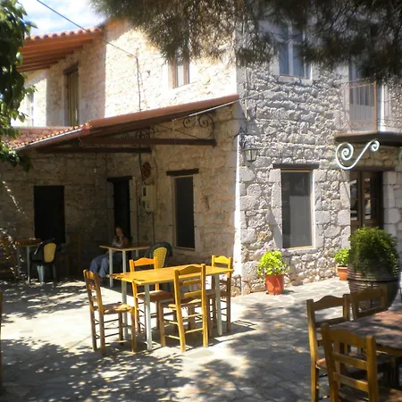 Holiday home House In With Large Garden Leonidio