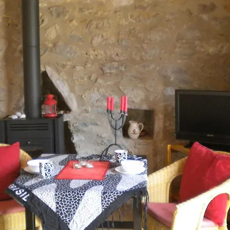 Holiday home House In With Large Garden
